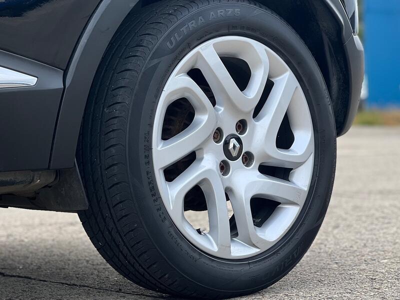 RENAULT CAPTUR