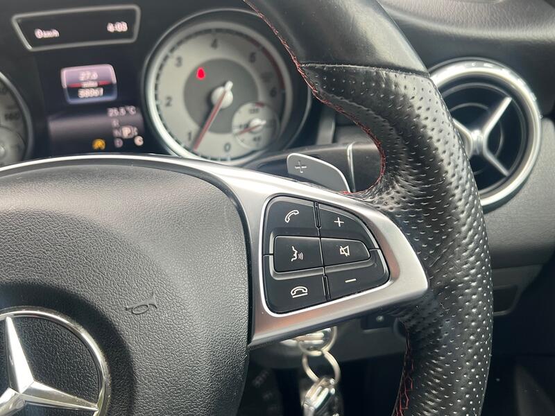 MERCEDES-BENZ GLA CLASS