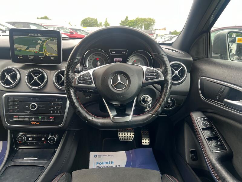 MERCEDES-BENZ GLA CLASS