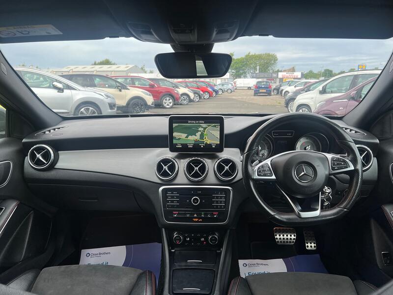 MERCEDES-BENZ GLA CLASS