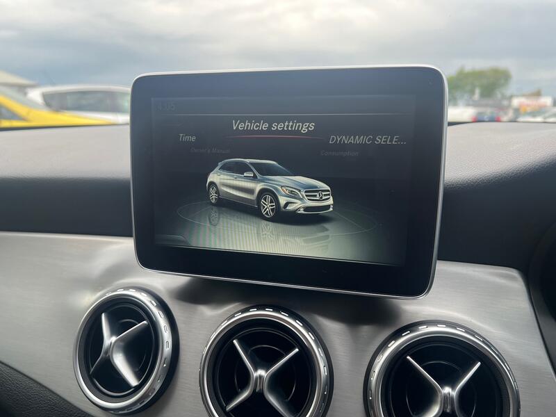 MERCEDES-BENZ GLA CLASS