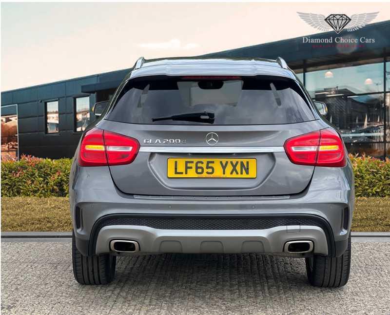 MERCEDES-BENZ GLA CLASS
