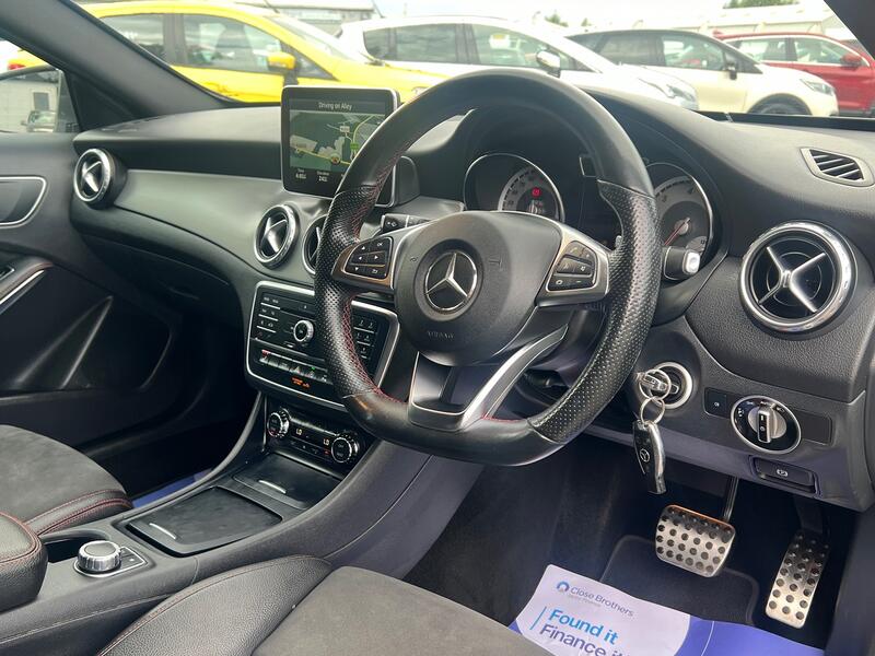 MERCEDES-BENZ GLA CLASS