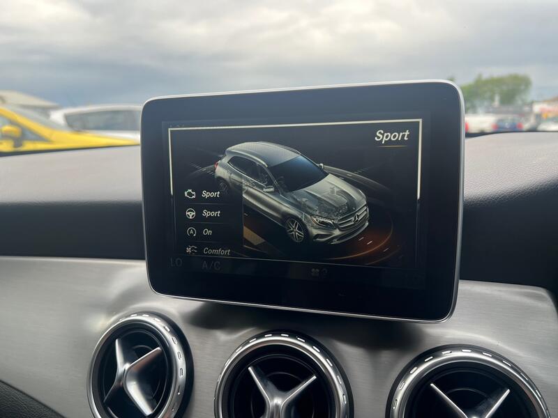 MERCEDES-BENZ GLA CLASS