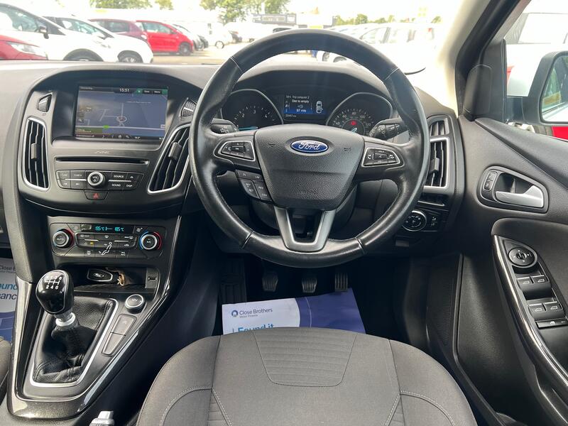 FORD FOCUS