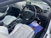 PEUGEOT RCZ