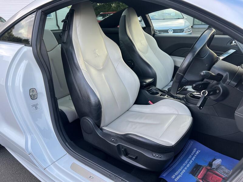 PEUGEOT RCZ