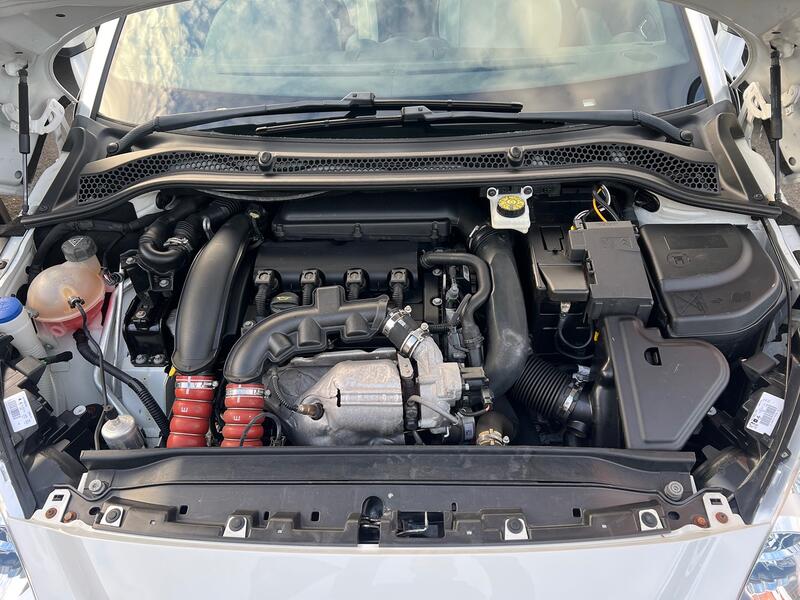 PEUGEOT RCZ