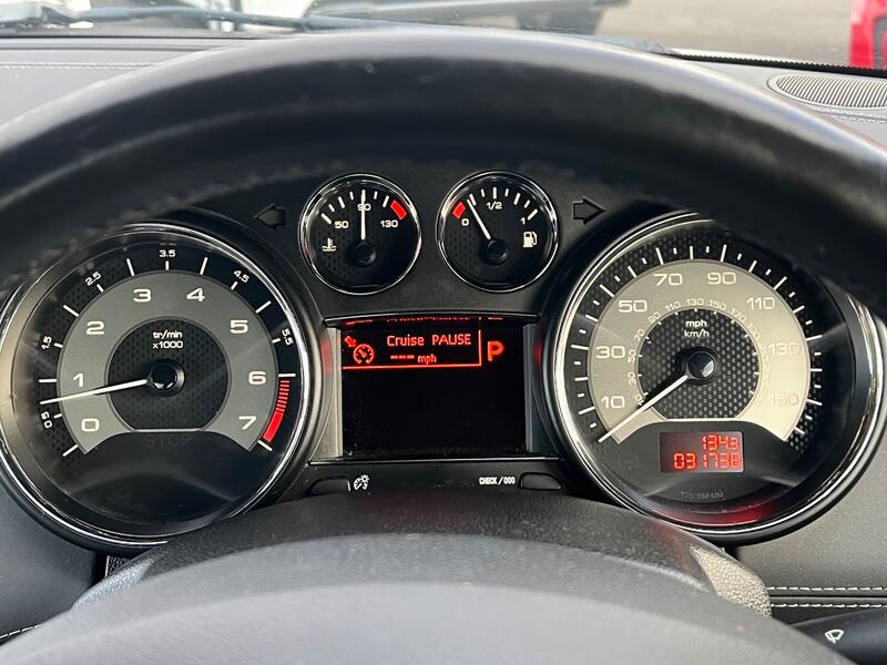 PEUGEOT RCZ
