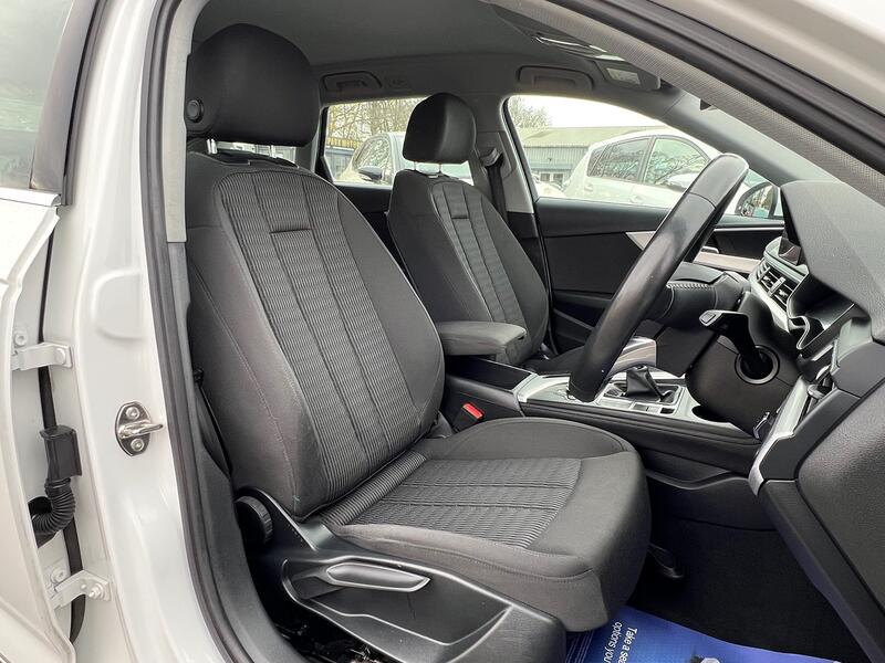 AUDI A4 AVANT