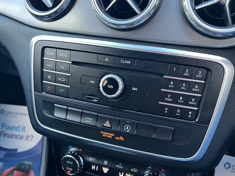MERCEDES-BENZ GLA CLASS