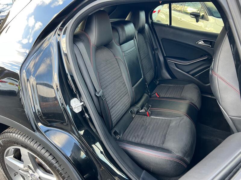 MERCEDES-BENZ GLA CLASS