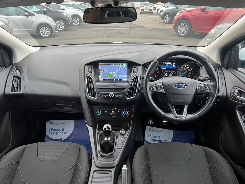 FORD FOCUS