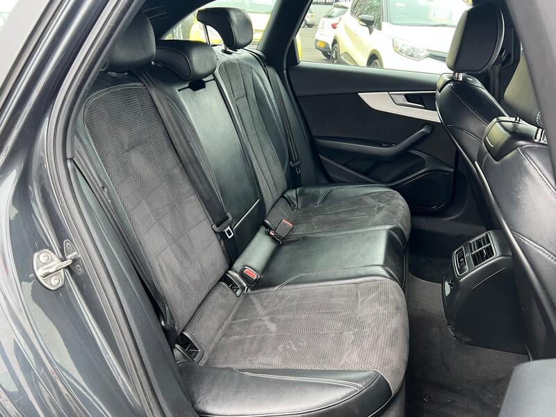 AUDI A4 AVANT
