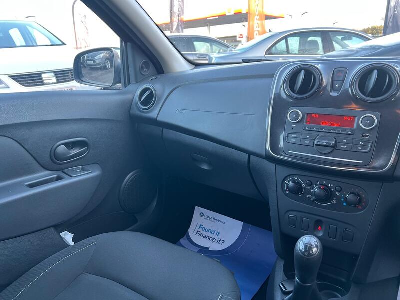 DACIA SANDERO