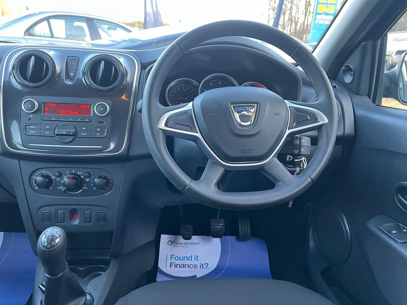 DACIA SANDERO