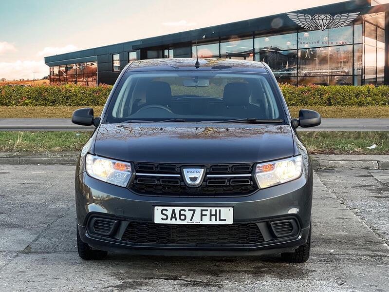 DACIA SANDERO
