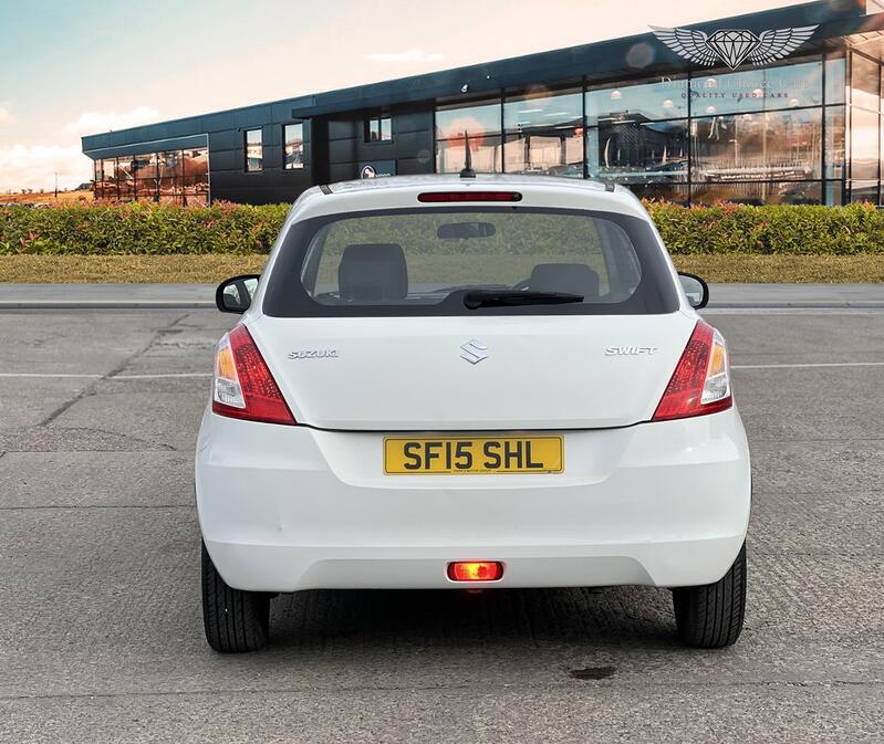 SUZUKI SWIFT