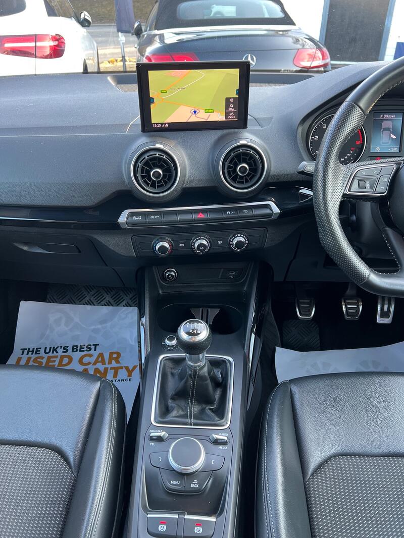 AUDI Q2
