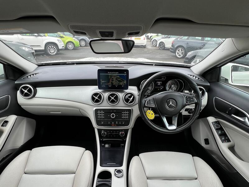 MERCEDES-BENZ GLA CLASS