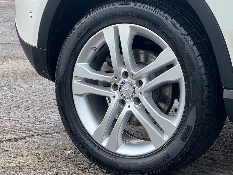 MERCEDES-BENZ GLA CLASS
