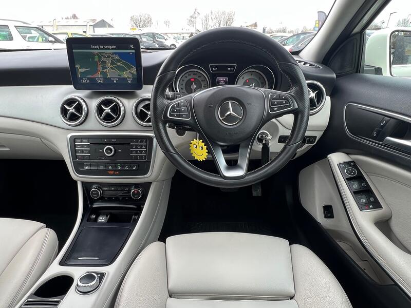 MERCEDES-BENZ GLA CLASS