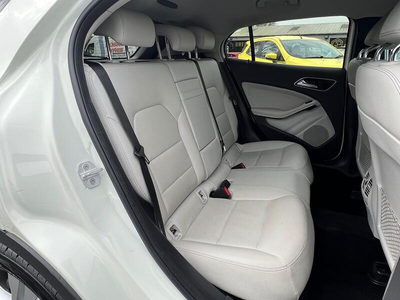 MERCEDES-BENZ GLA CLASS