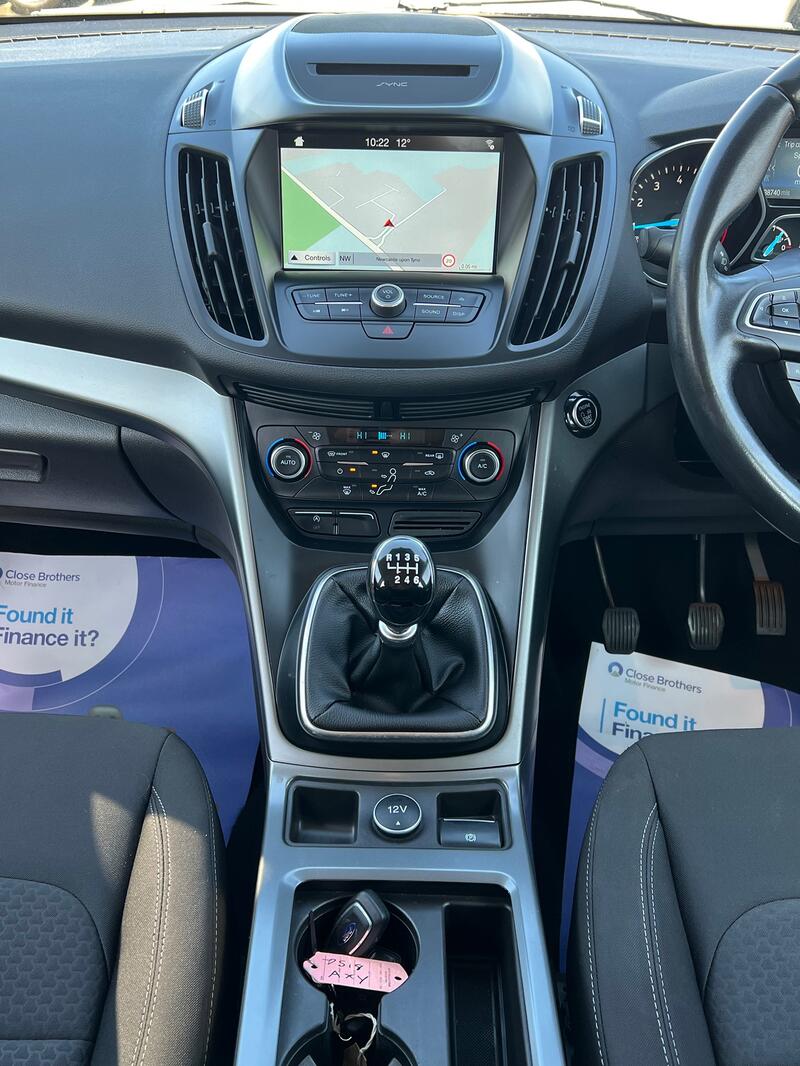 FORD KUGA