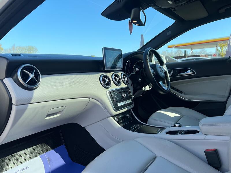 MERCEDES-BENZ A CLASS