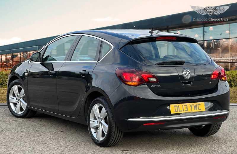 VAUXHALL ASTRA