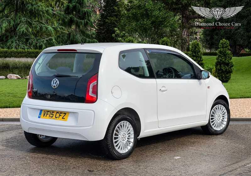 VOLKSWAGEN UP